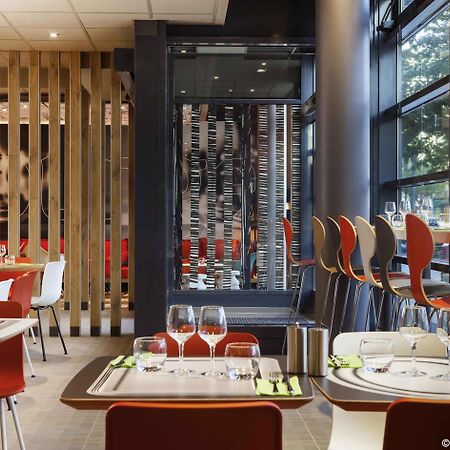 Ibis Paris Porte De Clichy Centre Esterno foto